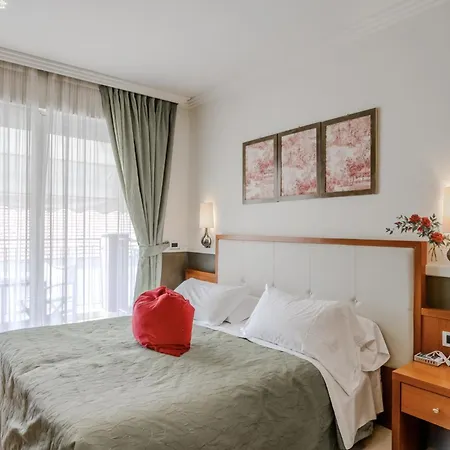 Hotell Hotiday Collection - Centro 3*