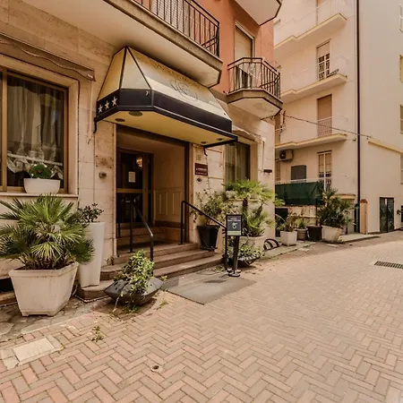 Hotiday Collection - Centro 阿拉西奥