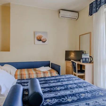 Ξενοδοχείο Hotiday Collection - Centro