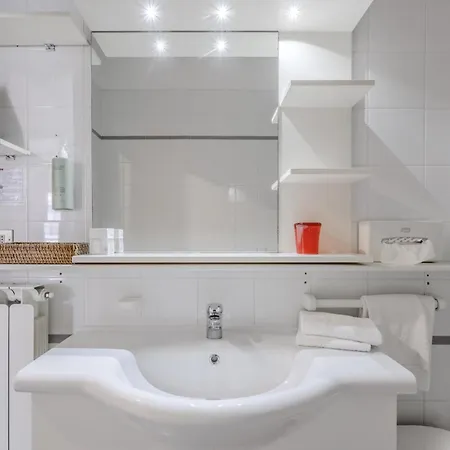 Hotiday Collection - Centro 3* Αλάσιο