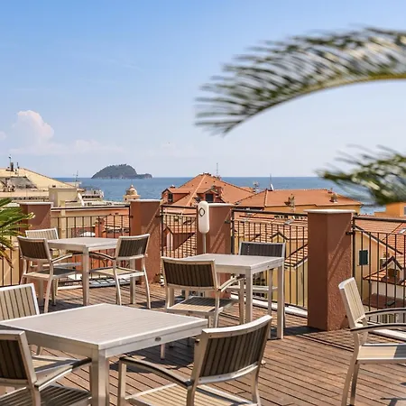 Hotiday Collection - Centro