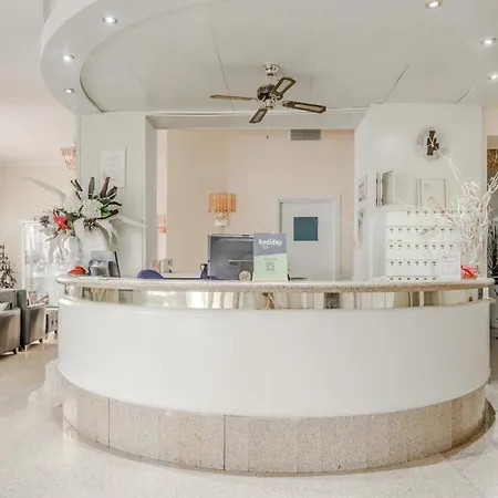 Hotiday Collection - Centro Otel